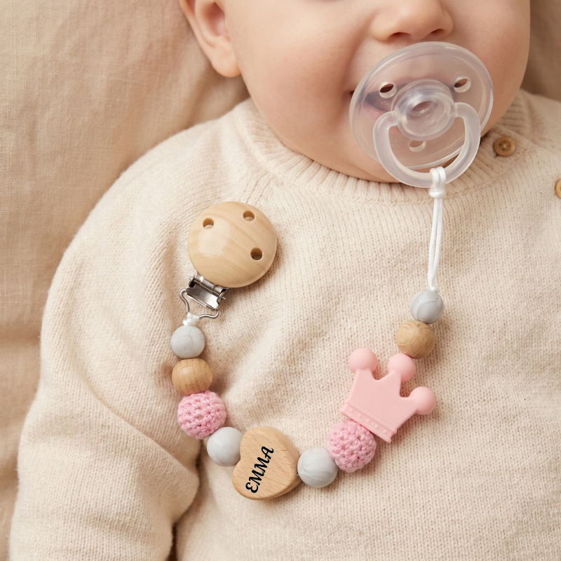 Baby Teethers - Gepersonaliseerde babyfopspeenclip Houten hart Siliconen kroon
