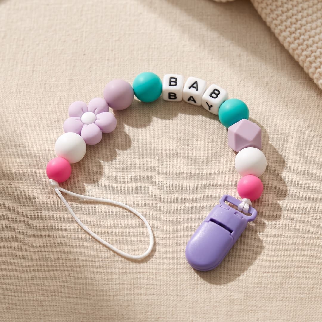 Gepersonaliseerde fopspeenclip - Baby Teethers recensie en prijs